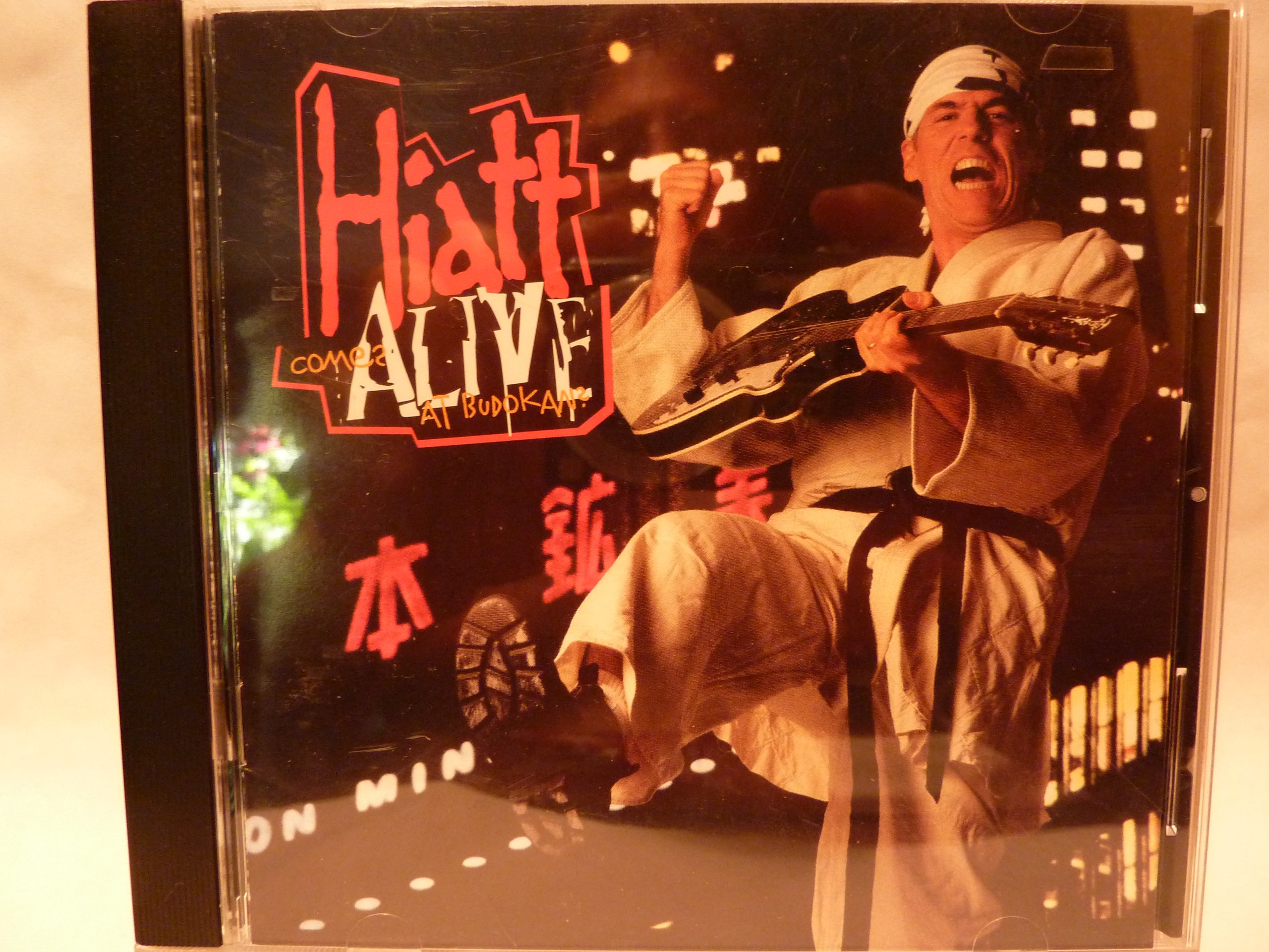 Hiatt Comes Alive at Budokan