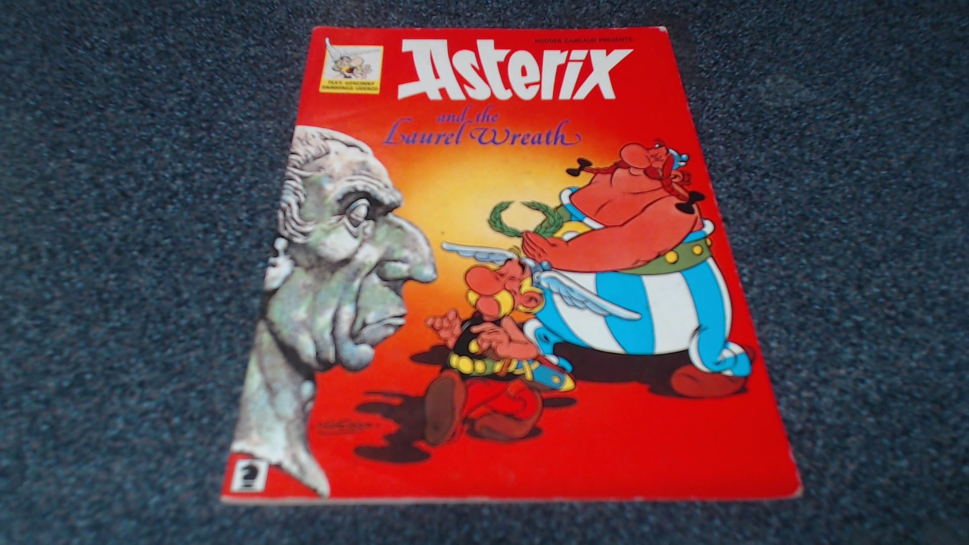 Asterix And The Laurel Wreath