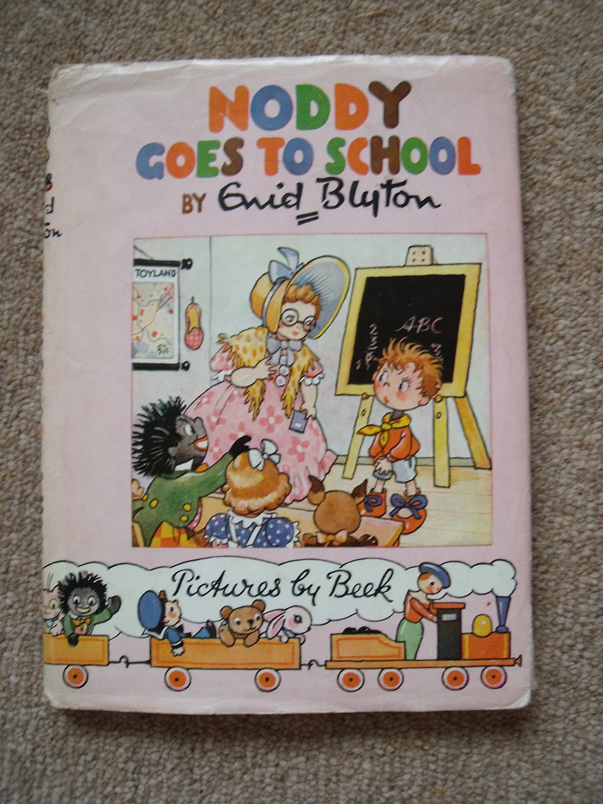 Noddy Goes to School