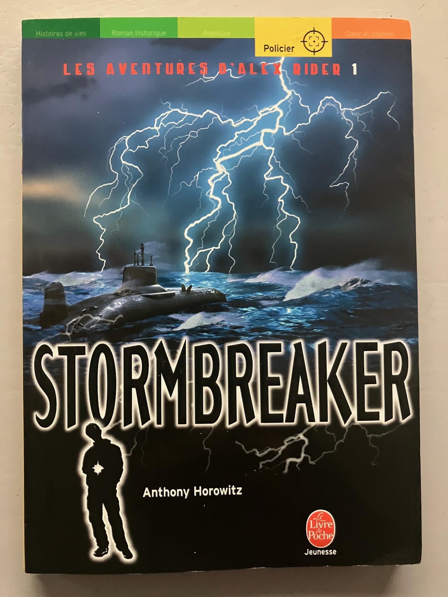 Alex Rider, Numéro 1 : Stormbreaker