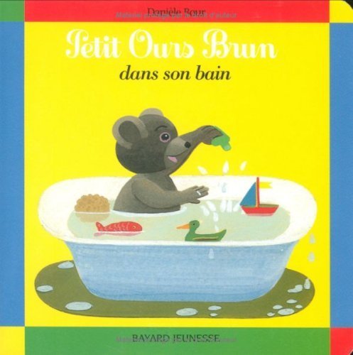 Petit Ours Brun Dans Son Bain