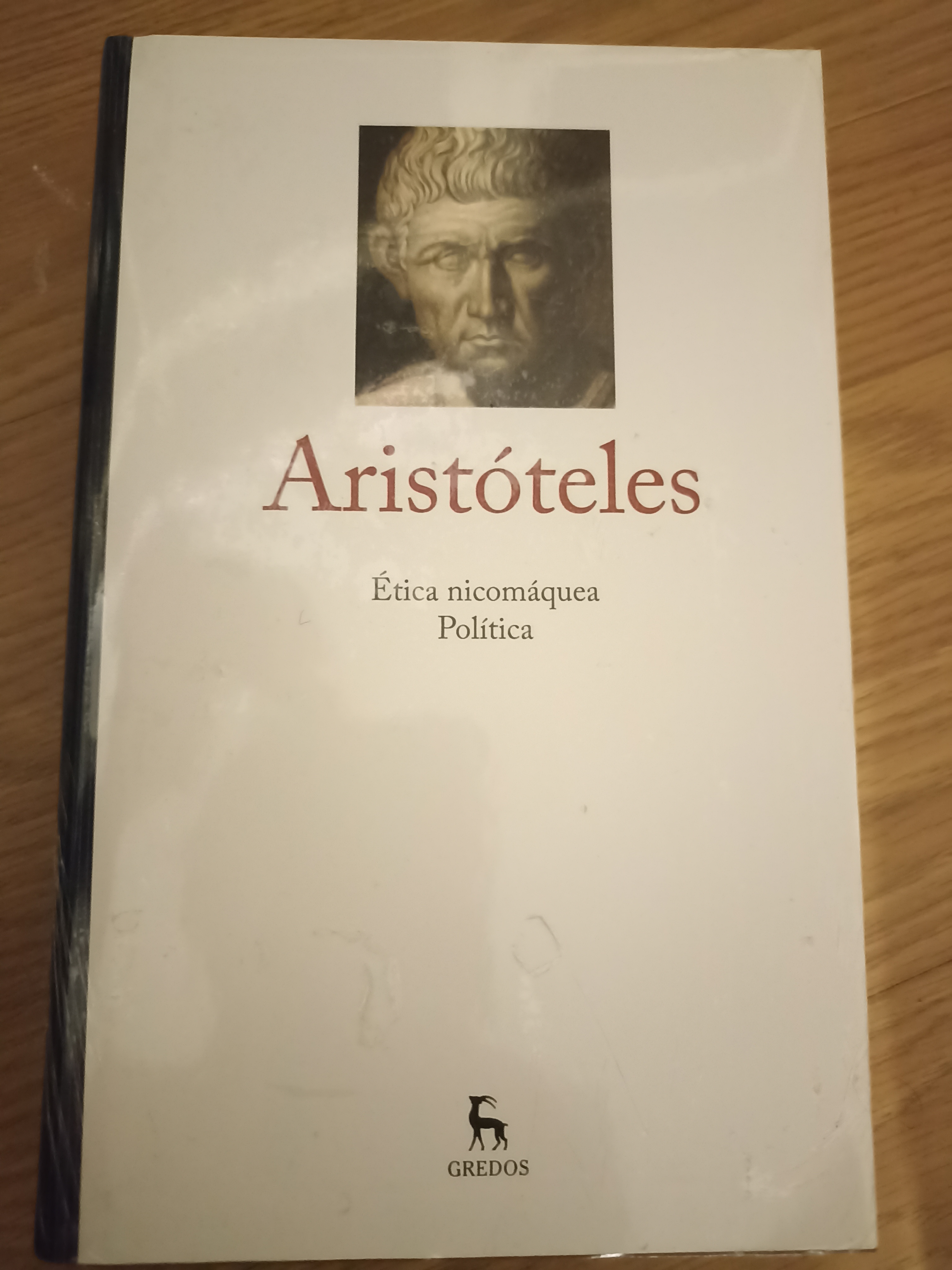 Ética nicomáquea ; Política