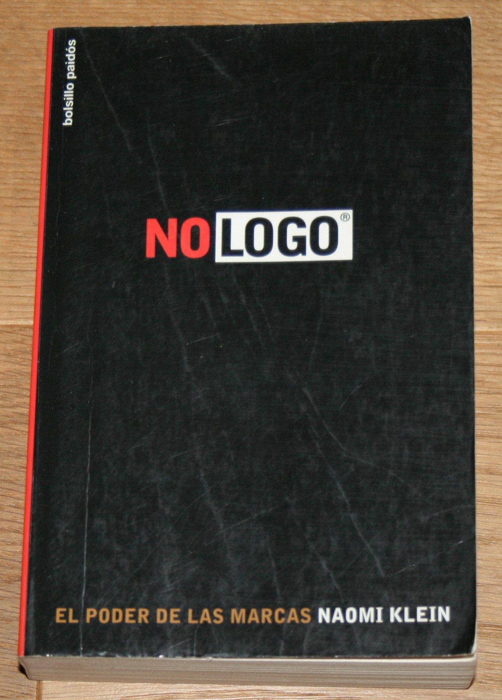 No Logo: El poder de las marcas