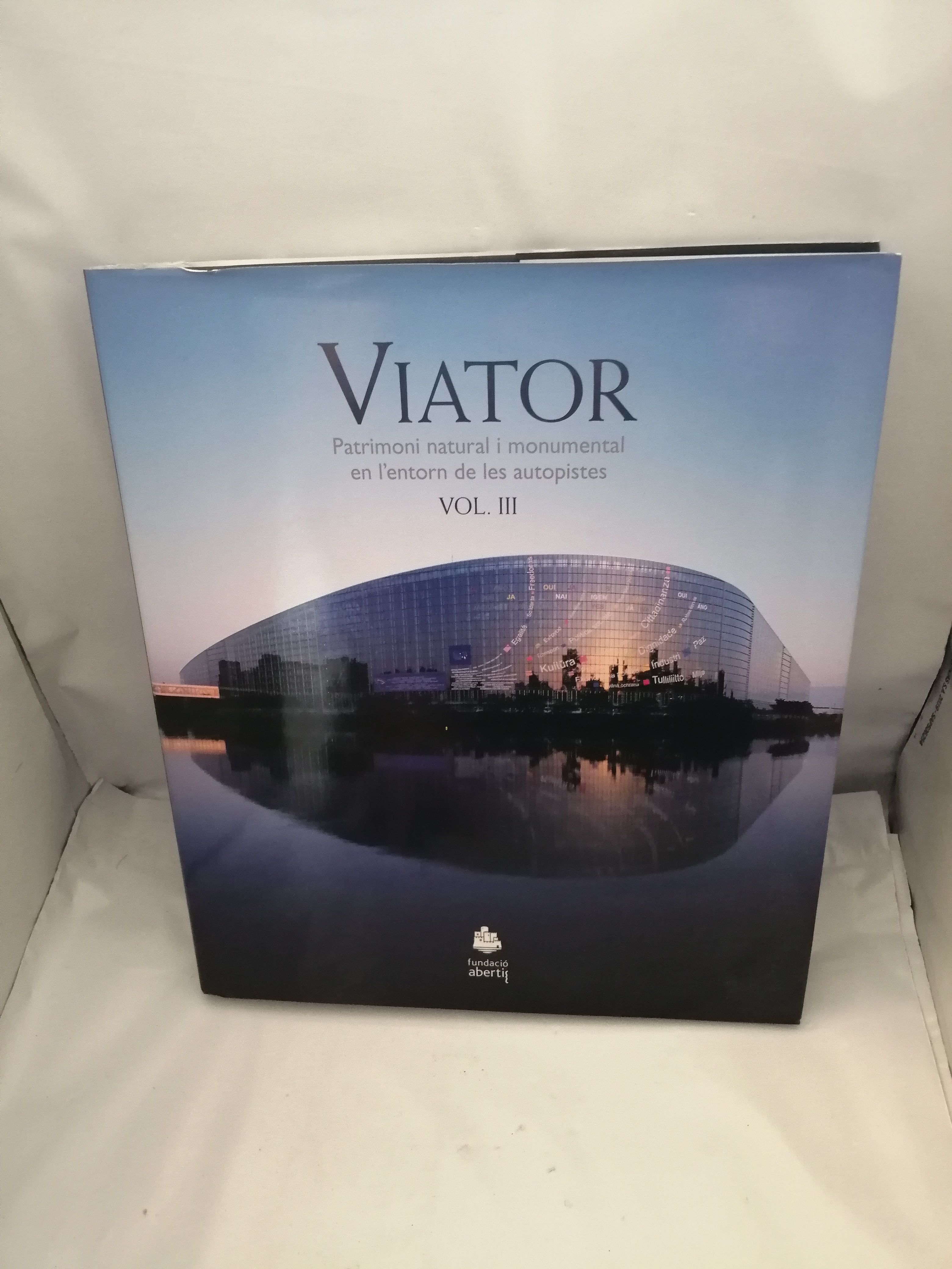 Viator III