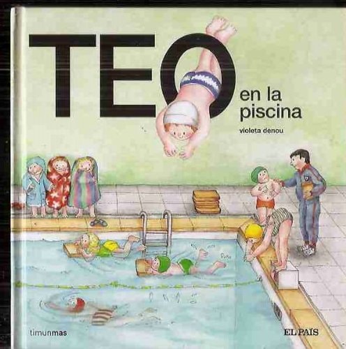Teo en la piscina